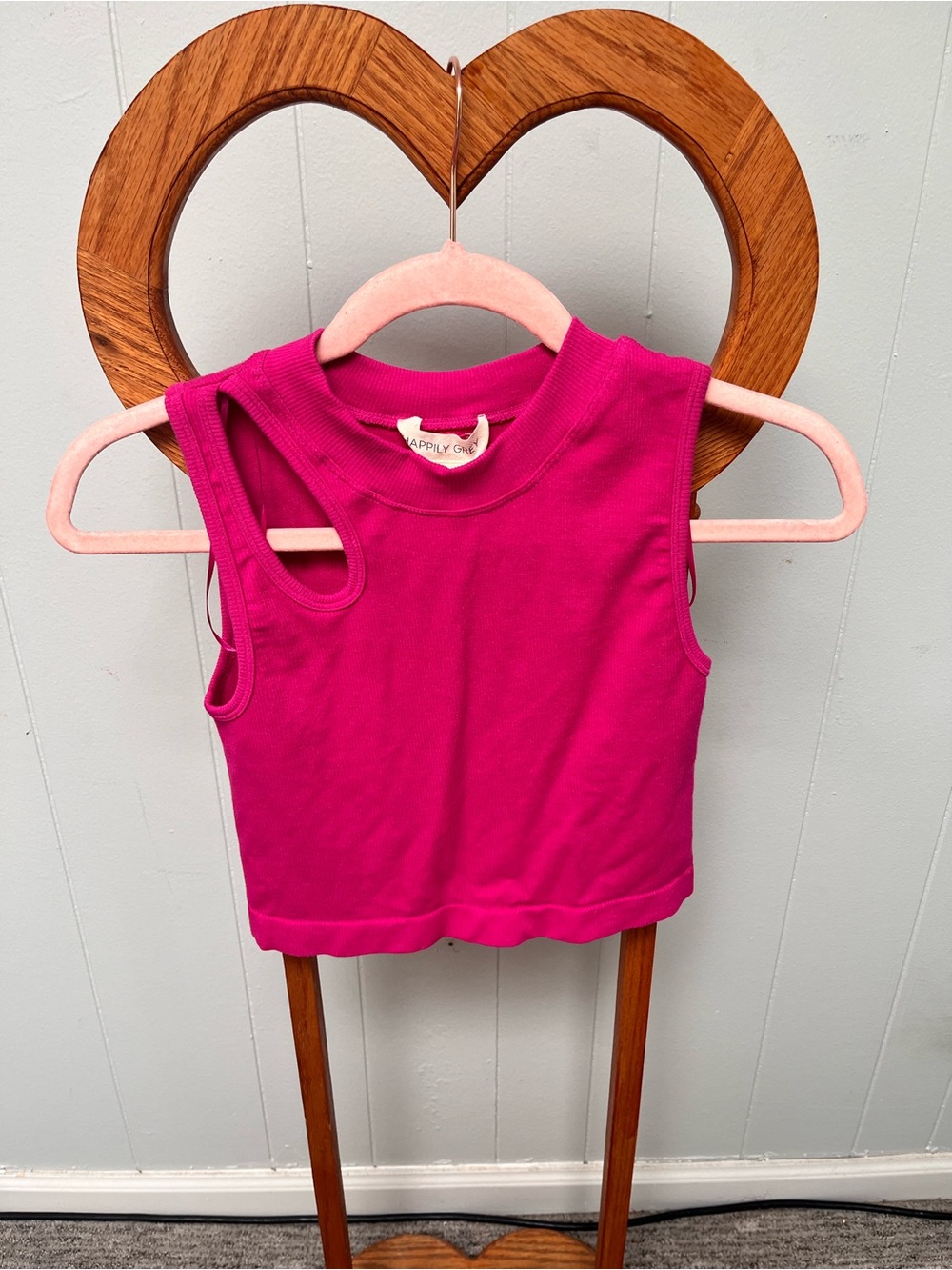Happily Grey Magenta Ribbed Cutout Crop Tank Top